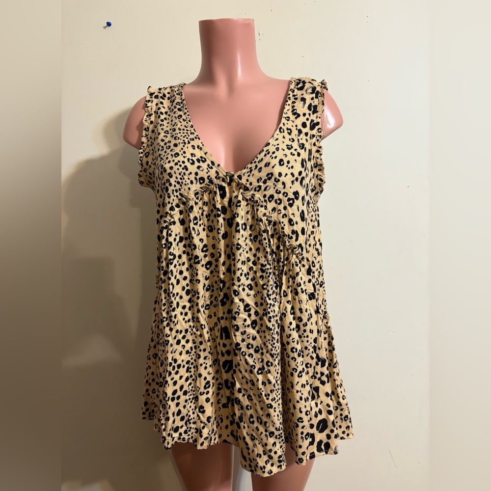 KORI Blouse Women’s Medium black Tan Cheetah Print Ruffle Sleeveless Top‎ NWT